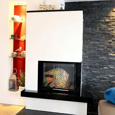 Luxurioese Doppelhaushaelfte Mit Terrasse, Kamin Und Wlan In Bester Lage Holiday home *